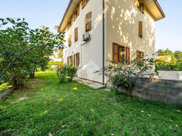 appartamento in vendita a Solignano in zona Rubbiano