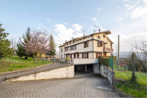 casa indipendente in vendita a Solignano