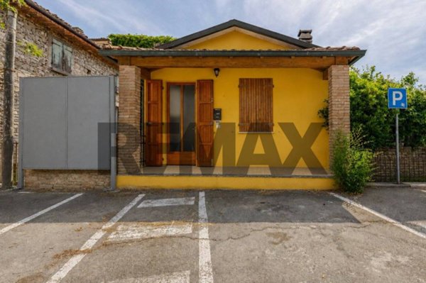 casa indipendente in vendita a Solignano