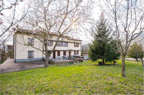 casa indipendente in vendita a Solignano