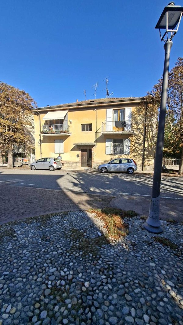 casa indipendente in vendita a Solignano
