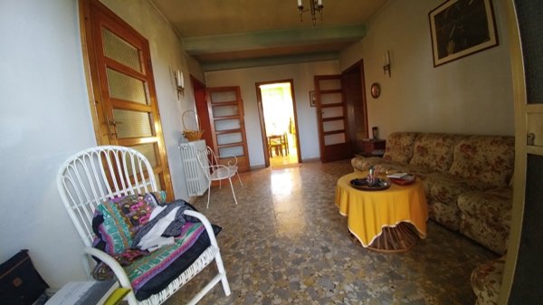 casa indipendente in vendita a Soragna