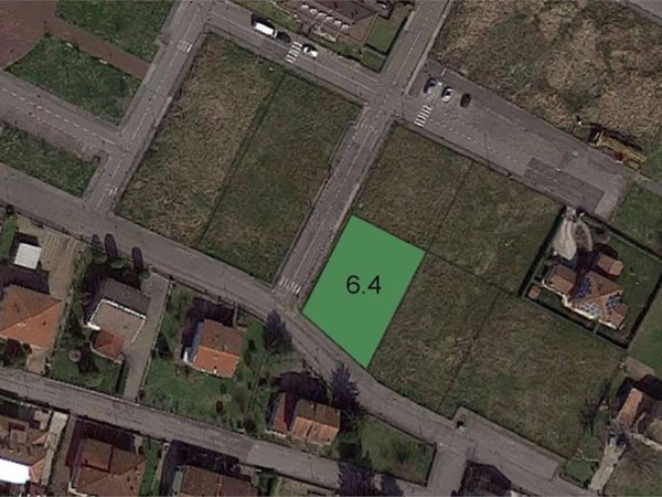 casa indipendente in vendita a Soragna