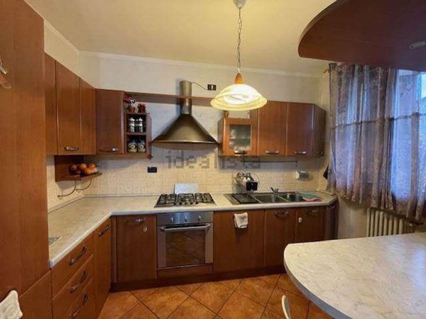 casa indipendente in vendita a Soragna