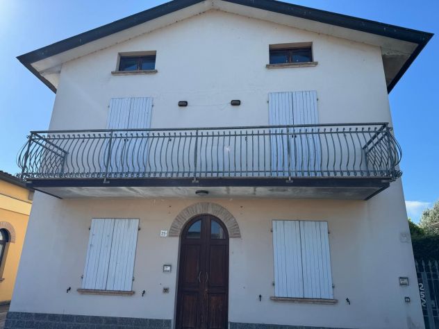 casa indipendente in vendita a Soragna in zona Carzeto