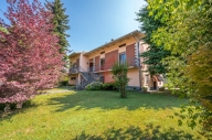 casa indipendente in vendita a Soragna