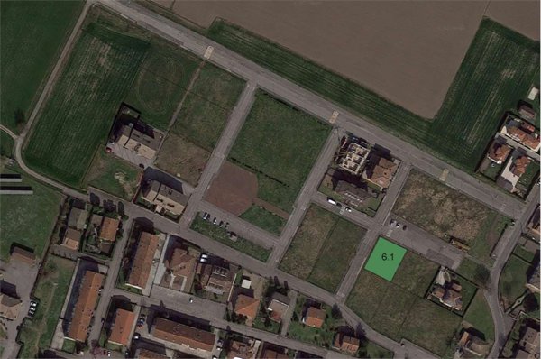 casa indipendente in vendita a Soragna