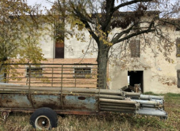 azienda agricola in vendita a Soragna in zona Carzeto