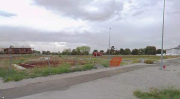 terreno edificabile in vendita a Soragna