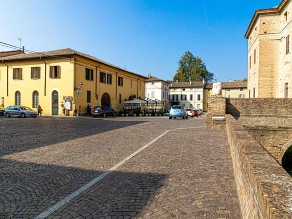 casa semindipendente in vendita a Soragna