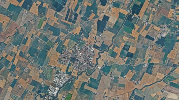 terreno edificabile in vendita a Soragna