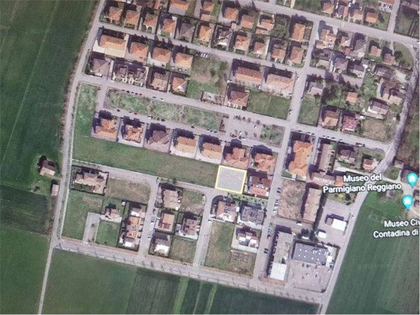 terreno agricolo in vendita a Soragna