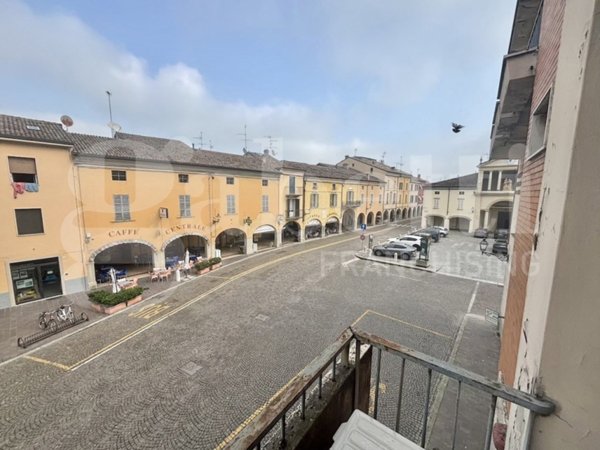 appartamento in vendita a Soragna