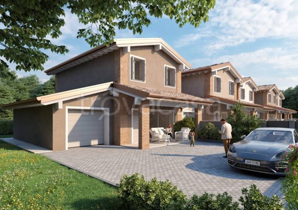 casa indipendente in vendita a Soragna