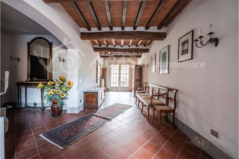 casa indipendente in vendita a Soragna