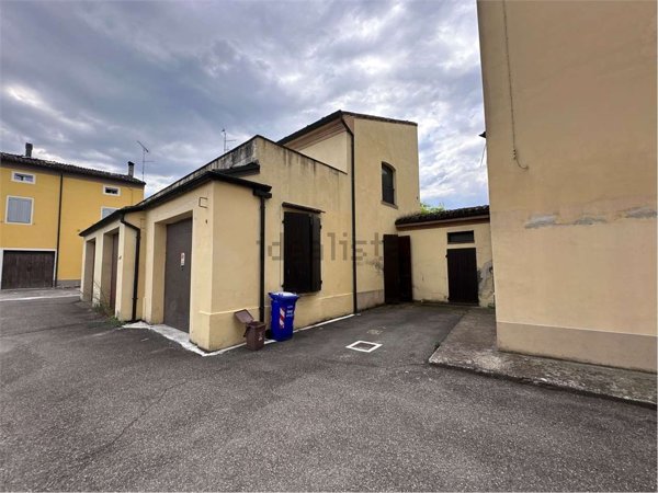 appartamento in vendita a Soragna