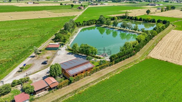 appartamento in vendita a Soragna