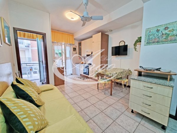 bivano in vendita a Terenzo in zona Castello