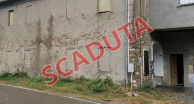appartamento in vendita a Terenzo in zona Cassio