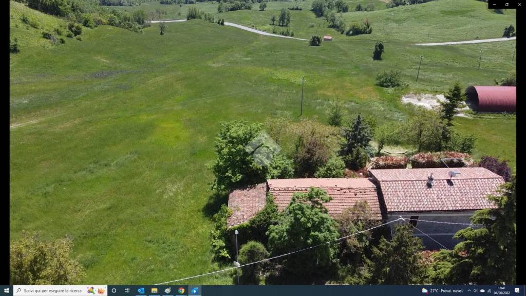 appartamento in vendita a Tizzano Val Parma in zona Costa