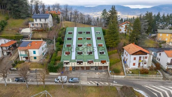 appartamento in vendita a Tizzano Val Parma