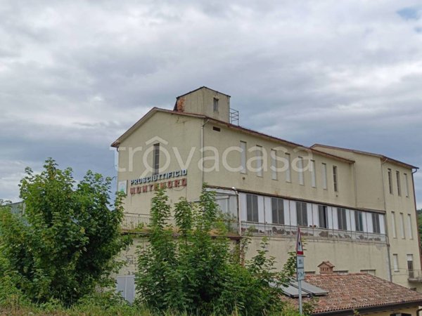 appartamento in vendita a Tizzano Val Parma