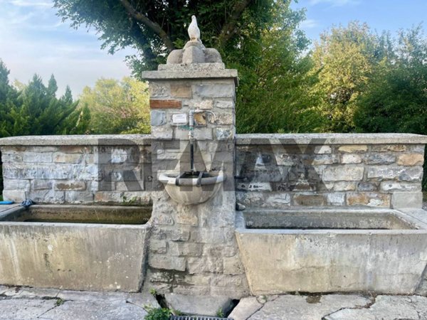 casa indipendente in vendita a Tizzano Val Parma in zona Casola