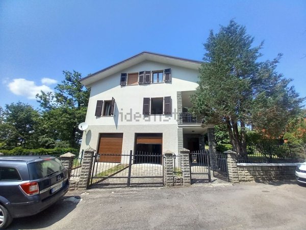 casa indipendente in vendita a Tornolo