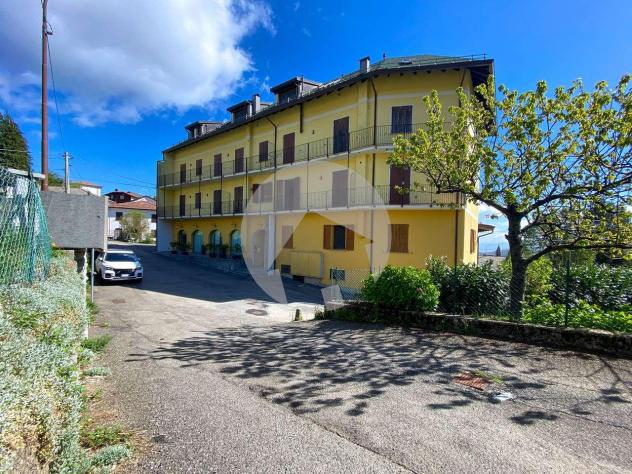 appartamento in vendita a Tornolo in zona Tarsogno
