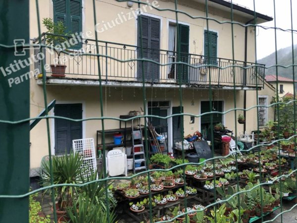 casa indipendente in vendita a Tornolo