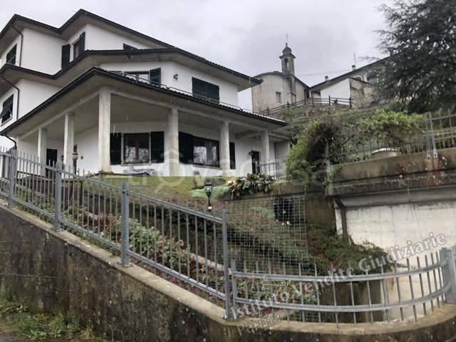 casa indipendente in vendita a Tornolo