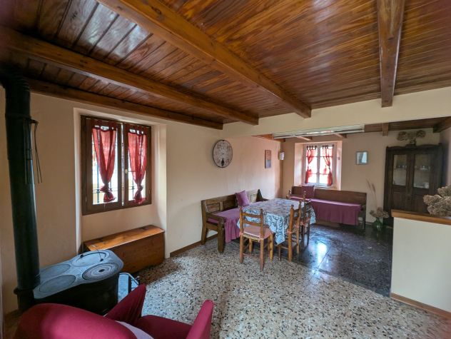 casa indipendente in vendita a Tornolo