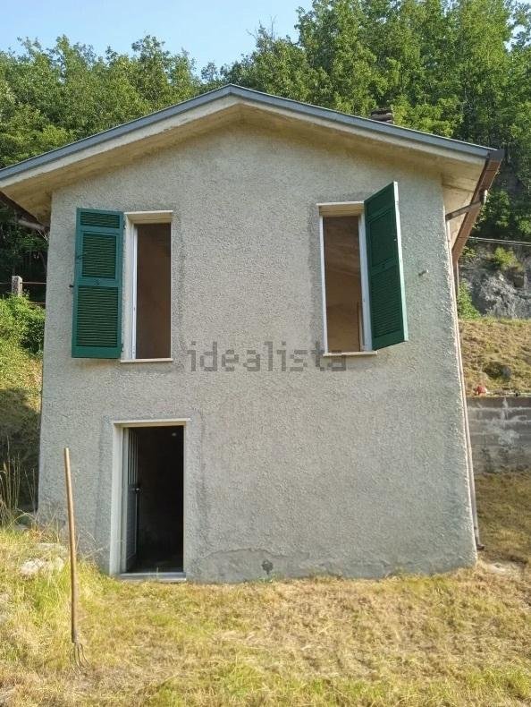 casa indipendente in vendita a Tornolo