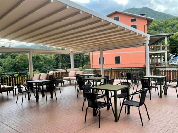 negozio in vendita a Tornolo in zona Tarsogno