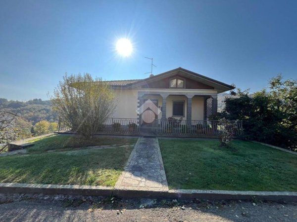 casa indipendente in vendita a Tornolo