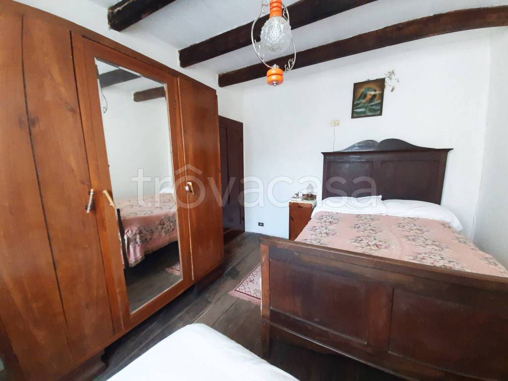 casa indipendente in vendita a Tornolo in zona Tarsogno