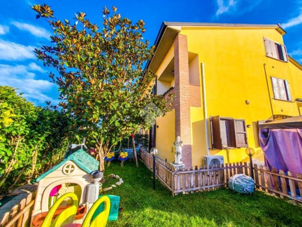 appartamento in vendita a Torrile in zona San Polo