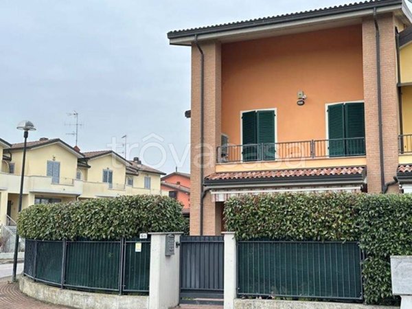 casa indipendente in vendita a Torrile in zona San Polo