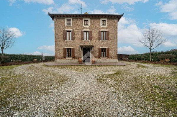 casa indipendente in vendita a Torrile