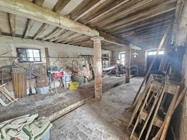 casa indipendente in vendita a Torrile in zona Sant'Andrea