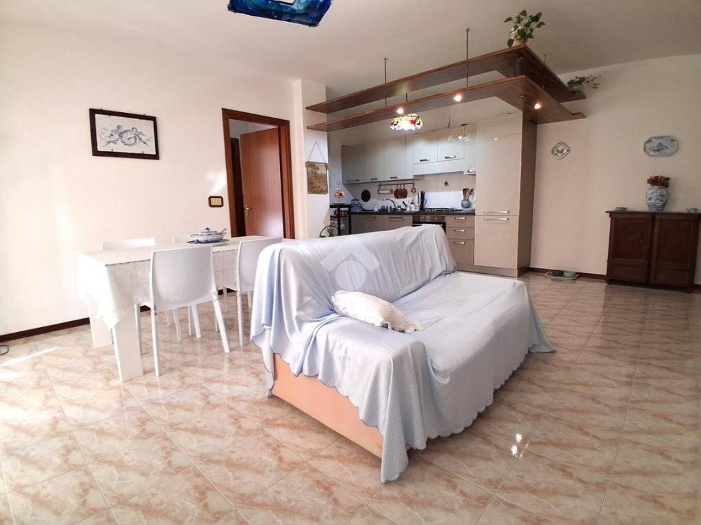 appartamento in vendita a Torrile in zona San Polo