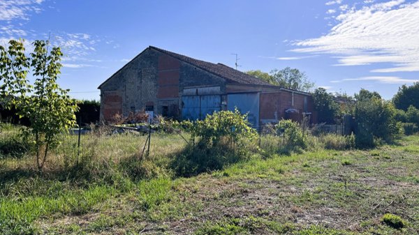 casa semindipendente in vendita a Torrile in zona Rivarolo