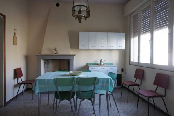 casale in vendita a Torrile in zona Sant'Andrea