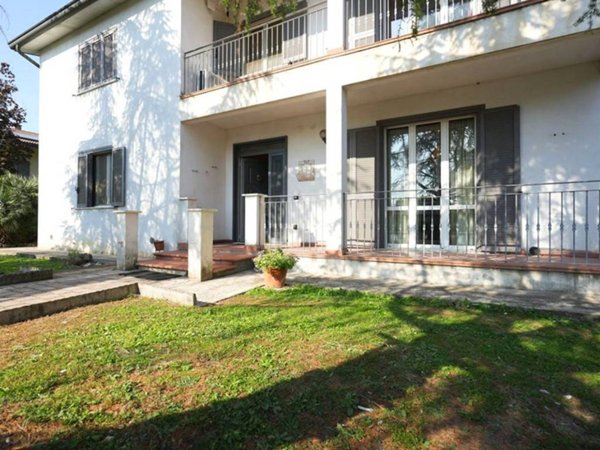 casa indipendente in vendita a Torrile in zona Sant'Andrea