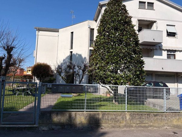 appartamento in vendita a Torrile in zona San Polo