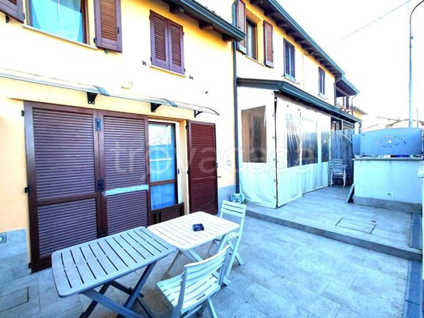 casa indipendente in vendita a Torrile in zona Sant'Andrea