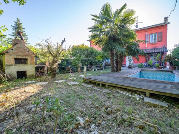casa indipendente in vendita a Torrile in zona Sant'Andrea