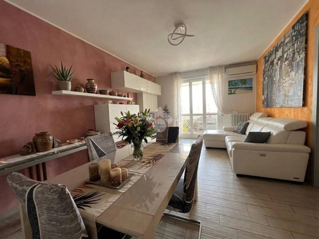 appartamento in vendita a Torrile in zona San Polo