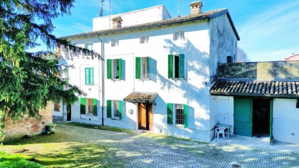 casa indipendente in vendita a Torrile in zona Borgazzo-Ca'Scipioni