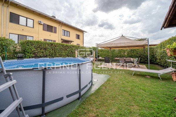casa indipendente in vendita a Torrile in zona Sant'Andrea
